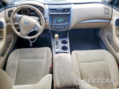 Zdjęcie 8 z 12 samochodu: 2015 NISSAN ALTIMA 2.5 S VIN:1N4AL3AP6FC230891 - miniatura