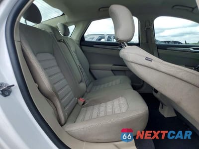 Zdjęcie 10 z 12 samochodu: 2019 FORD FUSION SE VIN:3FA6P0HD0KR243412 - miniatura
