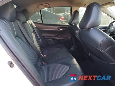 Zdjęcie 10 z 12 samochodu: 2021 TOYOTA CAMRY HYBRID SE VIN:4T1G31AK3MU028364 - miniatura