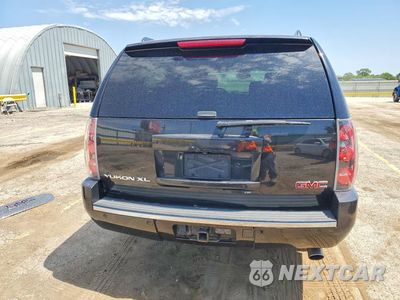 Zdjęcie 6 z 13 samochodu: 2013 GMC YUKON XL DENALI VIN:1GKS2MEF0DR304863 - miniatura