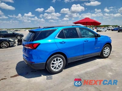 Trzecie zdjęcie samochodu z tyłu: 2024 CHEVROLET EQUINOX LT VIN:3GNAXKEG6RS150497 - miniatura