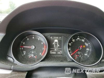 Zdjęcie 9 z 12 samochodu: 2016 VOLKSWAGEN PASSAT SE VIN:1VWBT7A34GC069183 - miniatura