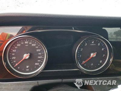 Zdjęcie 9 z 12 samochodu: 2017 MERCEDES-BENZ E 300 4MATIC VIN:WDDZF4KB9HA144895 - miniatura