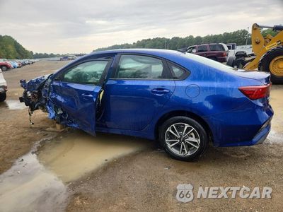 Drugie zdjęcie samochodu z przodu: 2023 KIA FORTE LXS VIN:3KPF24AD6PE661062 - miniatura