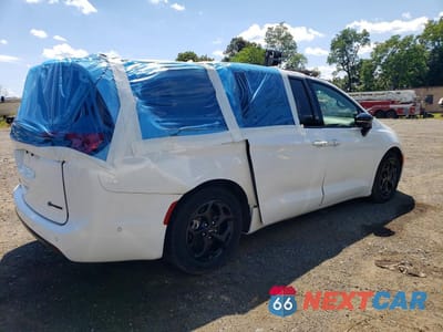 Trzecie zdjęcie samochodu z tyłu: 2024 CHRYSLER PACIFICA HYBRID SELECT VIN:2C4RC1S79RR158421 - miniatura