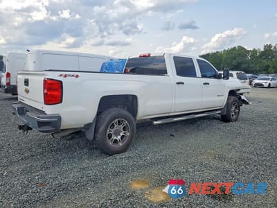 Trzecie zdjęcie samochodu z tyłu: 2015 CHEVROLET SILVERADO K3500 LT VIN:1GC4KZCGXFF124274 - miniatura