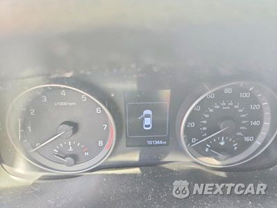 Zdjęcie 9 z 12 samochodu: 2018 HYUNDAI ELANTRA VALUE EDITION VIN:5NPD84LF2JH389293 - miniatura