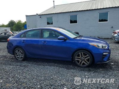 Czwarte zdjęcie samochodu z boku: 2019 KIA FORTE S VIN:3KPF34AD8KE078479 - miniatura