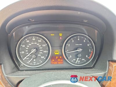 Zdjęcie 9 z 12 samochodu: 2007 BMW 335 I VIN:WBAWB73587PV82321 - miniatura