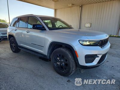 Czwarte zdjęcie samochodu z boku: 2024 JEEP GRAND CHEROKEE LAREDO VIN:1C4RJHAGXR8589619 - miniatura