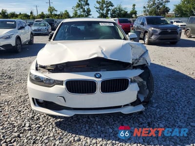 Piąte zdjęcie samochodu w środku: 2014 BMW 320 I VIN:WBA3B1G51ENS78234 - miniatura