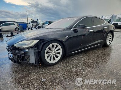 2017 TESLA MODEL S 5YJSA1E17HF215420 - główne zdjęcie licytacji z USA - miniatura