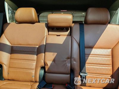 Zdjęcie 10 z 13 samochodu: 2019 KIA SORENTO SX LIMITED V6 VIN:5XYPK4A55KG567828 - miniatura