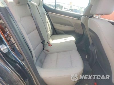 Zdjęcie 10 z 12 samochodu: 2017 HYUNDAI ELANTRA SE VIN:5NPD84LF5HH046004 - miniatura