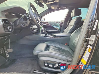 Zdjęcie 7 z 13 samochodu: 2022 BMW 540 XI VIN:WBA73BJ00NWX74184 - miniatura
