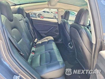 Zdjęcie 10 z 12 samochodu: 2023 TESLA MODEL 3 VIN:5YJ3E1EA3PF421986 - miniatura