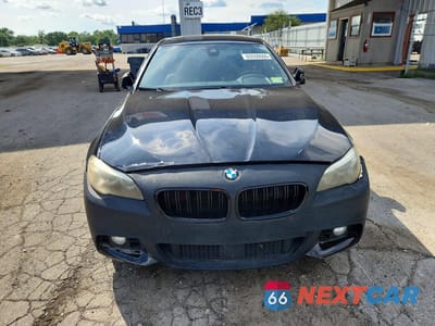 Piąte zdjęcie samochodu w środku: 2016 BMW 550 XI VIN:WBAKP9C54GD980817 - miniatura
