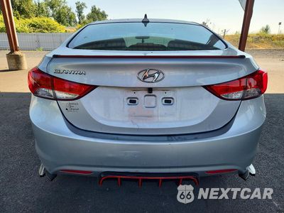 Zdjęcie 6 z 13 samochodu: 2013 HYUNDAI ELANTRA GLS VIN:KMHDH4AE2DU497588 - miniatura