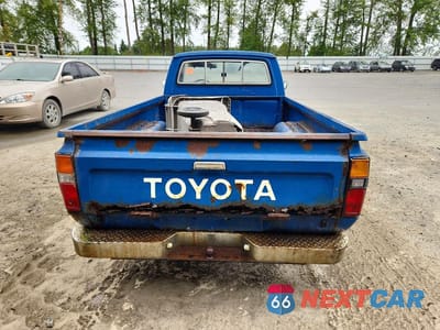 Zdjęcie 6 z 12 samochodu: 1982 TOYOTA PICKUP / CAB CHASSIS 1/2 TON DLX VIN:JT4RN44DXC0089576 - miniatura