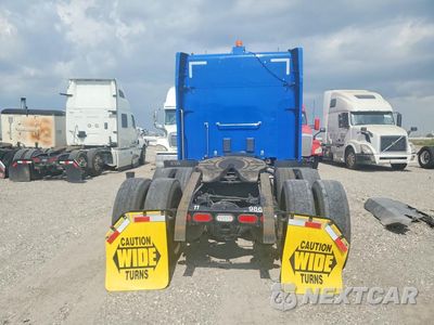 Zdjęcie 6 z 13 samochodu: 2024 PETERBILT 579 SEMI TRUCK VIN:1XPBD49X9RD692347 - miniatura