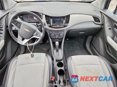Zdjęcie 8 z 13 samochodu: 2019 CHEVROLET TRAX 1LT VIN:3GNCJPSB8KL144846 - miniatura