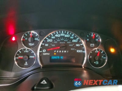Zdjęcie 9 z 14 samochodu: 2018 CHEVROLET EXPRESS G2500 VIN:1GCWGAFB9J1311927 - miniatura