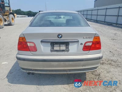 Zdjęcie 6 z 12 samochodu: 2001 BMW 325 I VIN:WBAAV33411FU95908 - miniatura