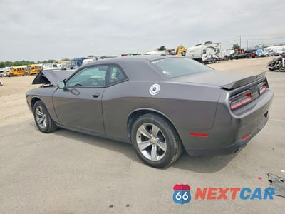 Drugie zdjęcie samochodu z przodu: 2015 DODGE CHALLENGER SXT VIN:2C3CDZAGXFH701834 - miniatura