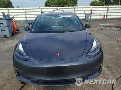 Piąte zdjęcie samochodu w środku: 2023 TESLA MODEL 3 VIN:5YJ3E1EA5PF678003 - miniatura