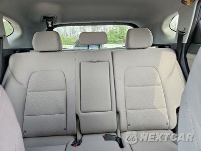 Zdjęcie 10 z 13 samochodu: 2021 HYUNDAI TUCSON VALUE VIN:KM8J3CA48MU389740 - miniatura