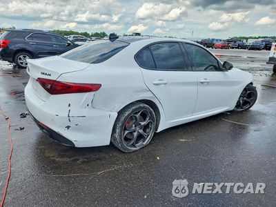 Trzecie zdjęcie samochodu z tyłu: 2019 ALFA ROMEO GIULIA VIN:ZARFAMAN4K7607558 - miniatura