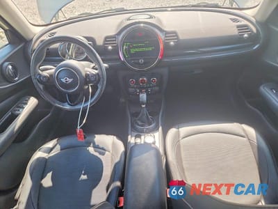 Zdjęcie 8 z 12 samochodu: 2017 MINI COOPER CLUBMAN VIN:WMWLN5C5XH2E32386 - miniatura