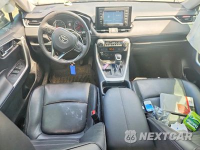 Zdjęcie 8 z 13 samochodu: 2021 TOYOTA RAV4 XLE PREMIUM VIN:2T3C1RFV1MW171679 - miniatura