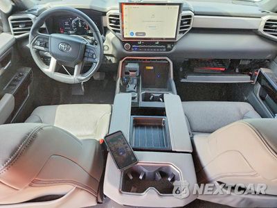 Zdjęcie 8 z 12 samochodu: 2025 TOYOTA TUNDRA CREWMAX LIMITED VIN:5TFJA5DB7SX281461 - miniatura