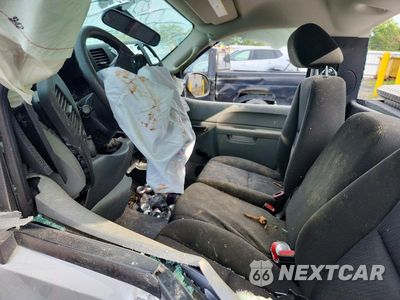Zdjęcie 7 z 11 samochodu: 2011 CHEVROLET SILVERADO C1500 VIN:1GCNCPEA0BF128357 - miniatura