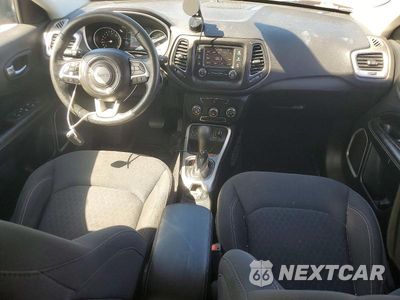 Zdjęcie 8 z 12 samochodu: 2018 JEEP COMPASS SPORT VIN:3C4NJCAB7JT122539 - miniatura