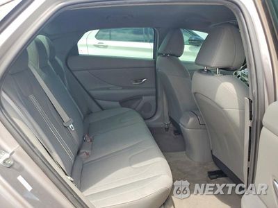 Zdjęcie 10 z 13 samochodu: 2022 HYUNDAI ELANTRA SEL VIN:KMHLS4AG6NU273546 - miniatura