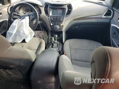 Zdjęcie 8 z 13 samochodu: 2017 HYUNDAI SANTA FE SPORT 2.4L VIN:5XYZU3LBXHG402432 - miniatura