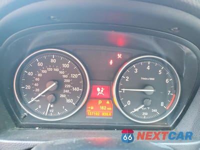 Zdjęcie 9 z 12 samochodu: 2013 BMW 335 I VIN:WBADX7C54DJ590262 - miniatura