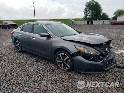 Czwarte zdjęcie samochodu z boku: 2016 NISSAN ALTIMA 2.5 SR VIN:1N4AL3AP1GC125614 - miniatura