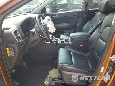 Zdjęcie 7 z 12 samochodu: 2017 KIA SPORTAGE EX VIN:KNDPNCACXH7221201 - miniatura