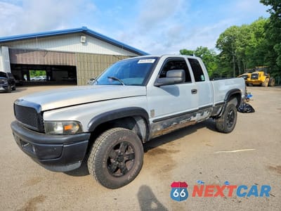 1999 DODGE RAM 1500 3B7HF13Y5XG205909 - główne zdjęcie licytacji z USA - miniatura