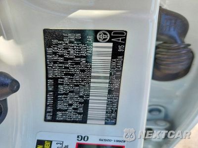 Zdjęcie 12 z 12 samochodu: 2016 TOYOTA COROLLA LE VIN:2T1BURHE0GC665546 - miniatura