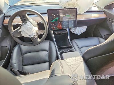 Zdjęcie 8 z 12 samochodu: 2018 TESLA MODEL 3 VIN:5YJ3E1EB9JF185070 - miniatura
