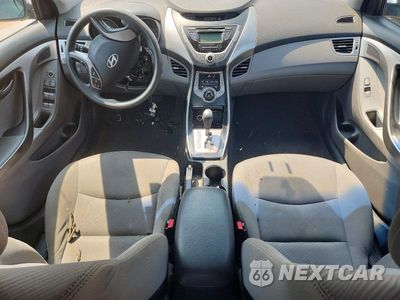 Zdjęcie 8 z 12 samochodu: 2013 HYUNDAI ELANTRA GLS VIN:5NPDH4AE4DH202845 - miniatura