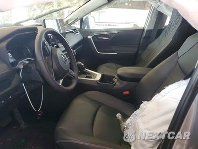 Zdjęcie 7 z 13 samochodu: 2025 TOYOTA RAV4 XLE PREMIUM VIN:2T3A1RFV4SC558345 - miniatura