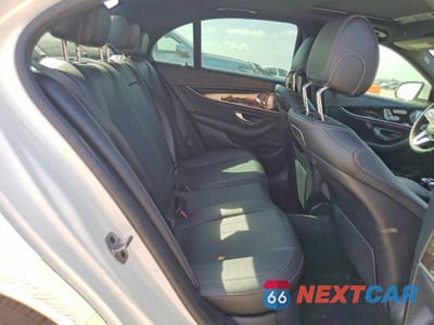 Zdjęcie 10 z 12 samochodu: 2019 MERCEDES-BENZ E 300 VIN:WDDZF4JB1KA543714 - miniatura