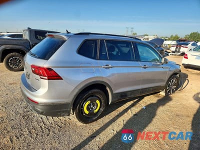 Trzecie zdjęcie samochodu z tyłu: 2024 VOLKSWAGEN TIGUAN S VIN:3VVFB7AX1RM107546 - miniatura