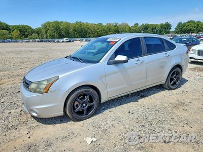 2011 FORD FOCUS SES 1FAHP3GN1BW100941 - główne zdjęcie licytacji z USA - miniatura
