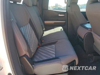 Zdjęcie 10 z 12 samochodu: 2019 TOYOTA TUNDRA SR5 VIN:5TFUM5F19KX082128 - miniatura